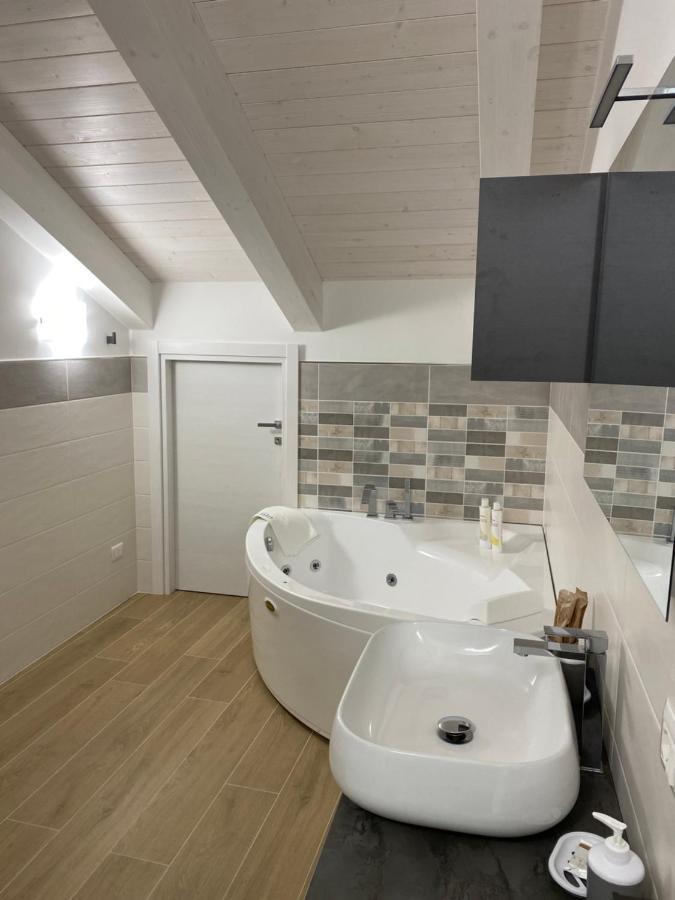 埃博利Cilento Contemporary House Con Idromassaggio Jacuzzi别墅 外观 照片