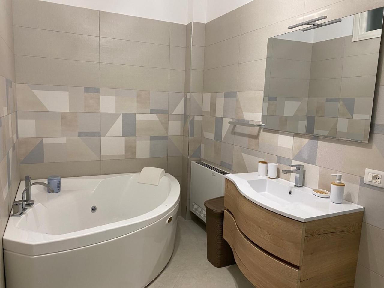 埃博利Cilento Contemporary House Con Idromassaggio Jacuzzi别墅 外观 照片