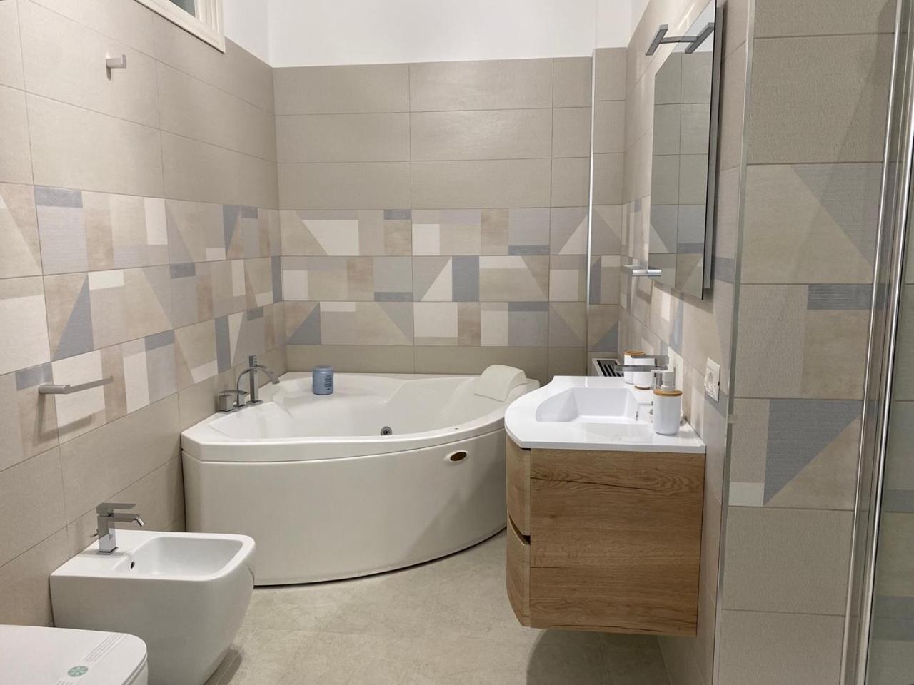 埃博利Cilento Contemporary House Con Idromassaggio Jacuzzi别墅 外观 照片
